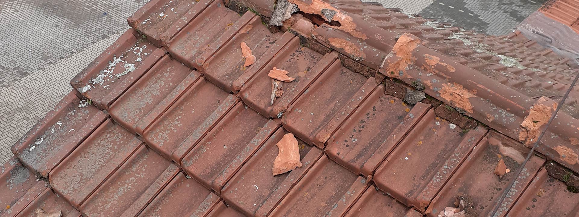 gebrueder-folz-dachdeckerei-produkte-reparatur-wartung-header-03