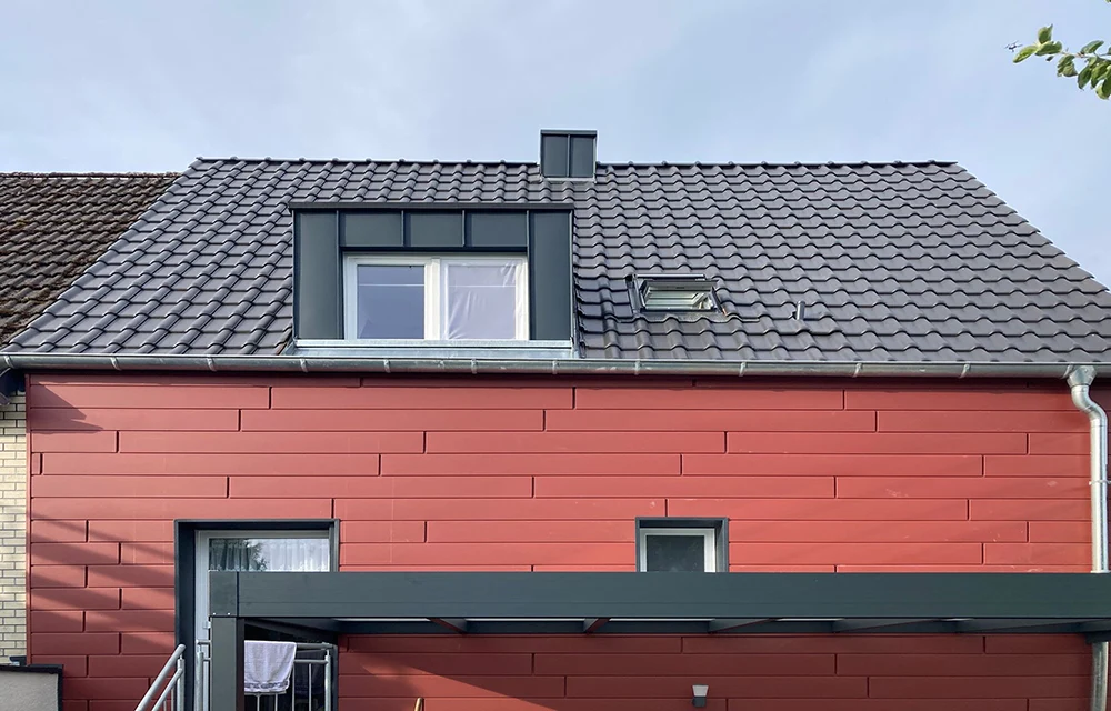 gebrueder-folz-dachdeckerei-referenz-fassadensanierung-dachsanierung-pvanlage-pirmasens-06
